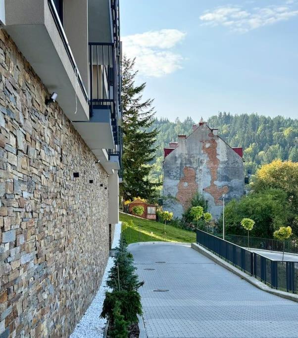 Art & Sunski Studio Z Garazem Podziemnym Krynica-Zdrój Esterno foto