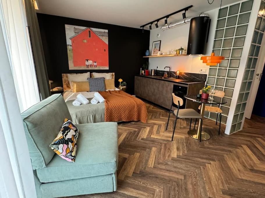Art & Sunski Studio Z Garazem Podziemnym Krynica-Zdrój Esterno foto